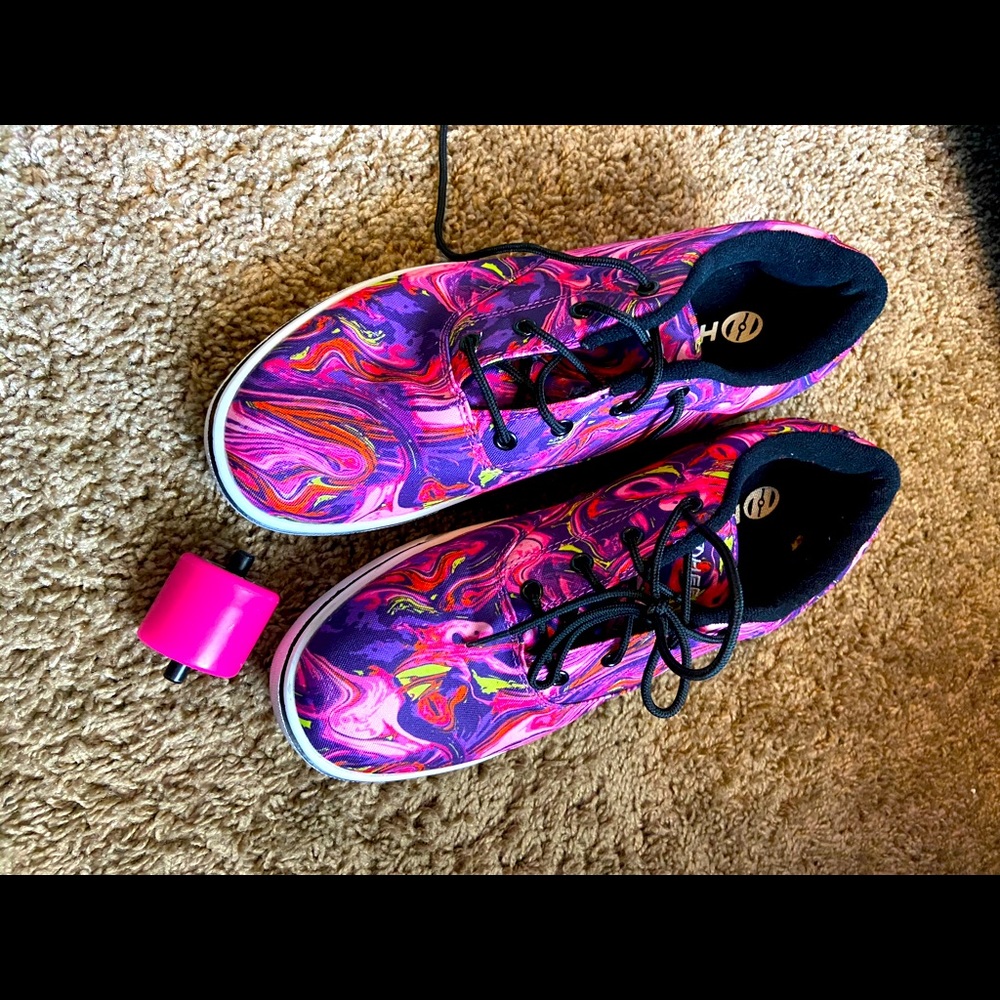 Women’s heely’s